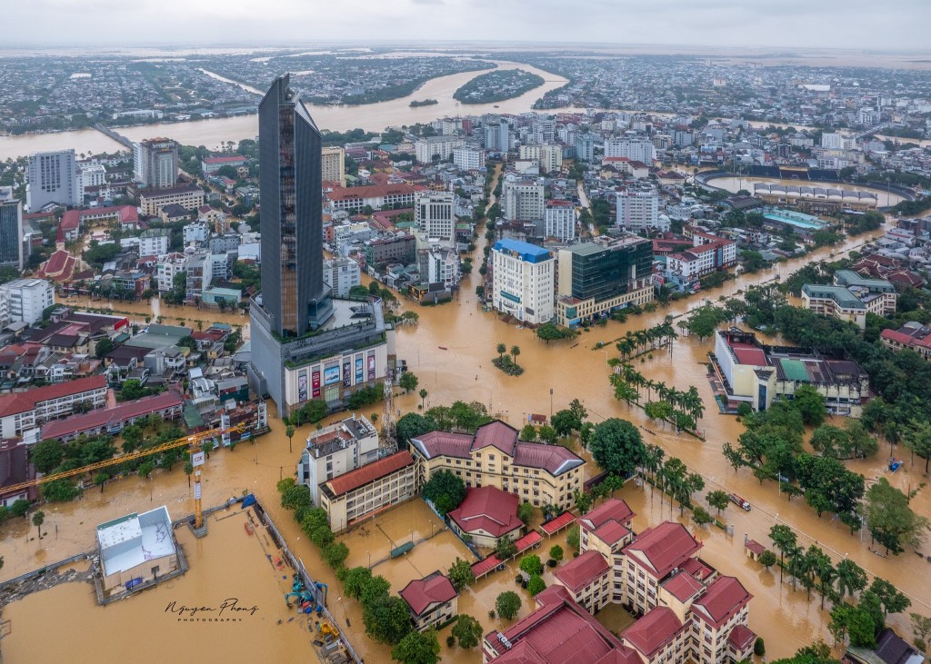 hue_lu lut hue_hue ngap lut_thientai_luluthue_phat giao hue36.jpg